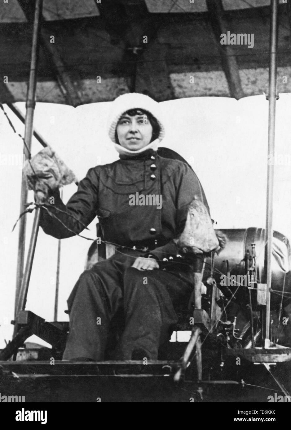 Weibliche belgische Flieger Helene Dutrieu, 1913 Stockfoto