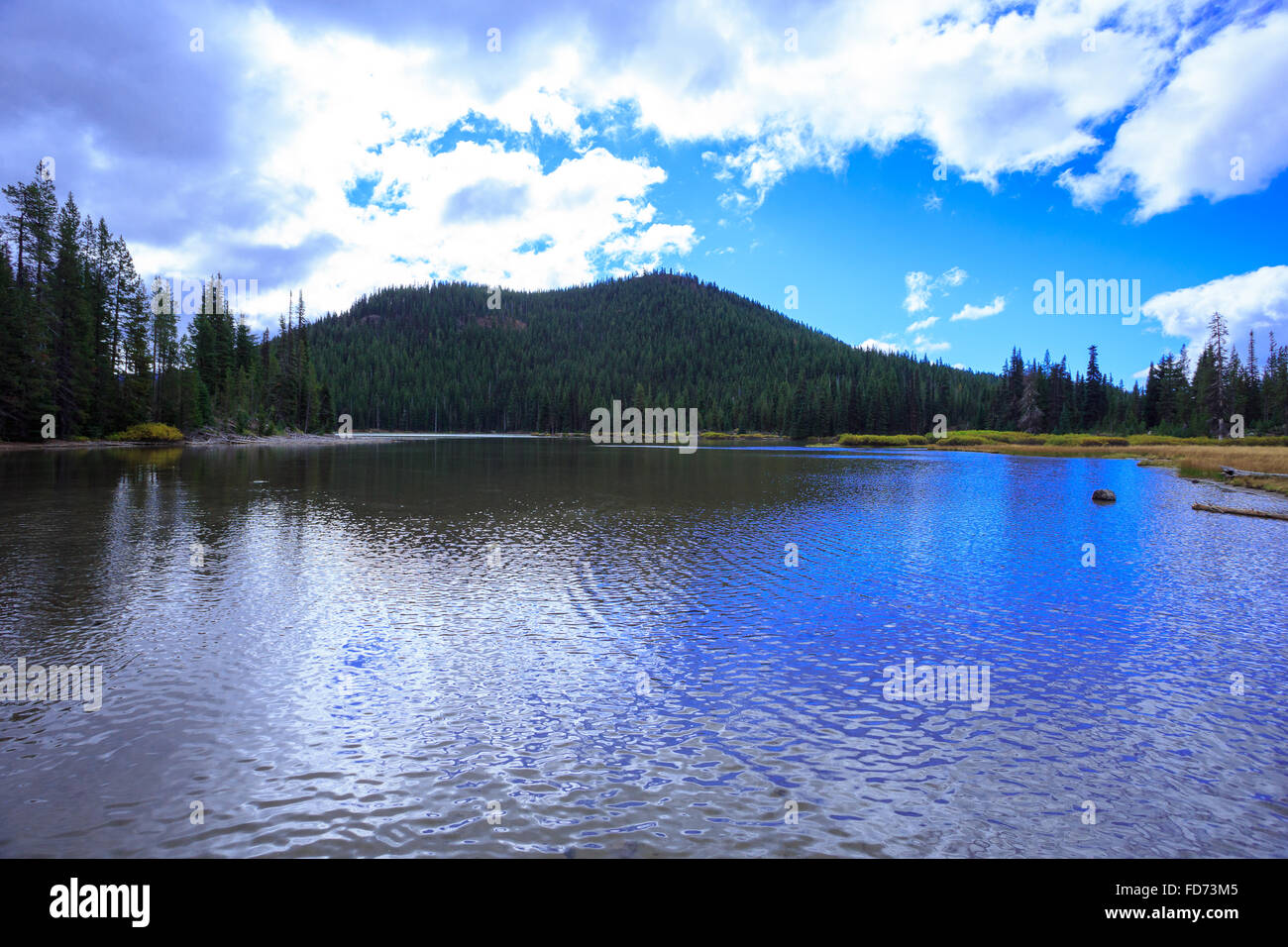 Devils Lake ist ein sehr beliebtes Wander- und Rucksackreisen Ziel für Central Oregon Wanderer die Wildnis erkunden wollen. Stockfoto