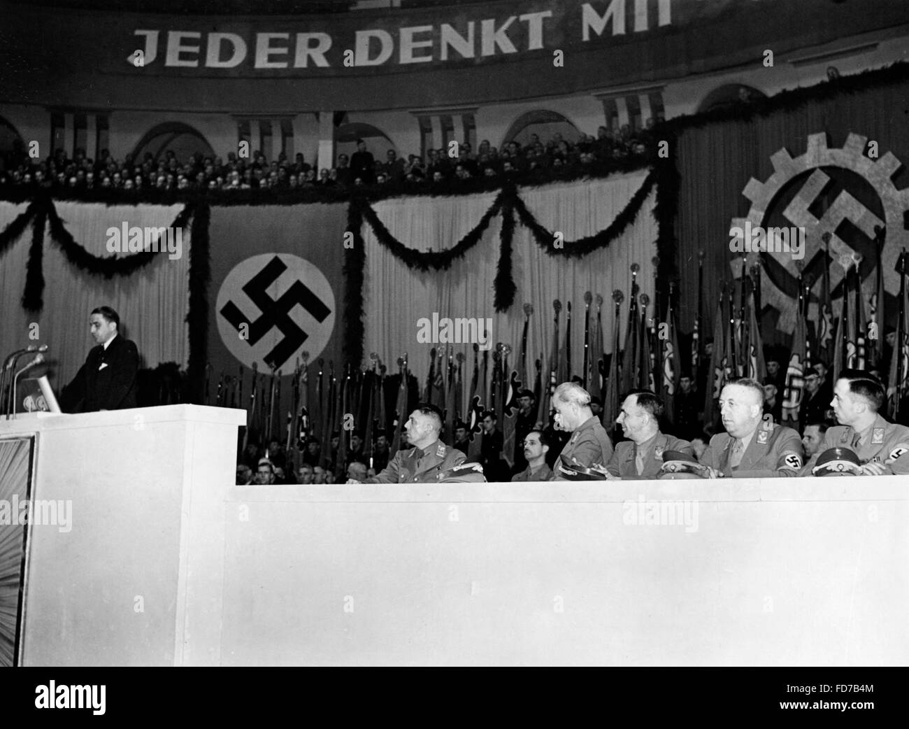 Muster von DAF im Berliner Sportpalast, 1943 Stockfoto
