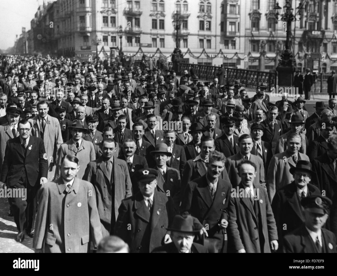 Parade der Scherl-Mitarbeiter am 1. Mai 1937 Stockfoto