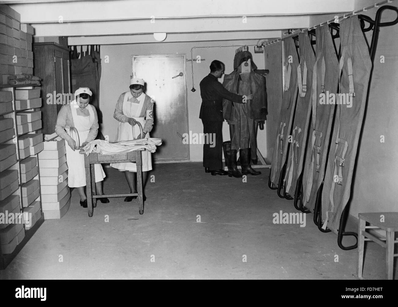 Notaufnahme eines Bunkers, 1941 Stockfoto