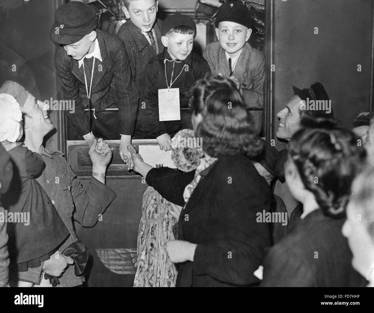 Kinder, die evakuiert das Land Abschied in Berlin, 1943 Stockfoto