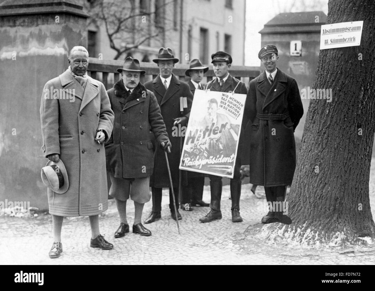 Prinz William von Preußen bei der Wahl des Reichspräsidenten, 1932 Stockfoto