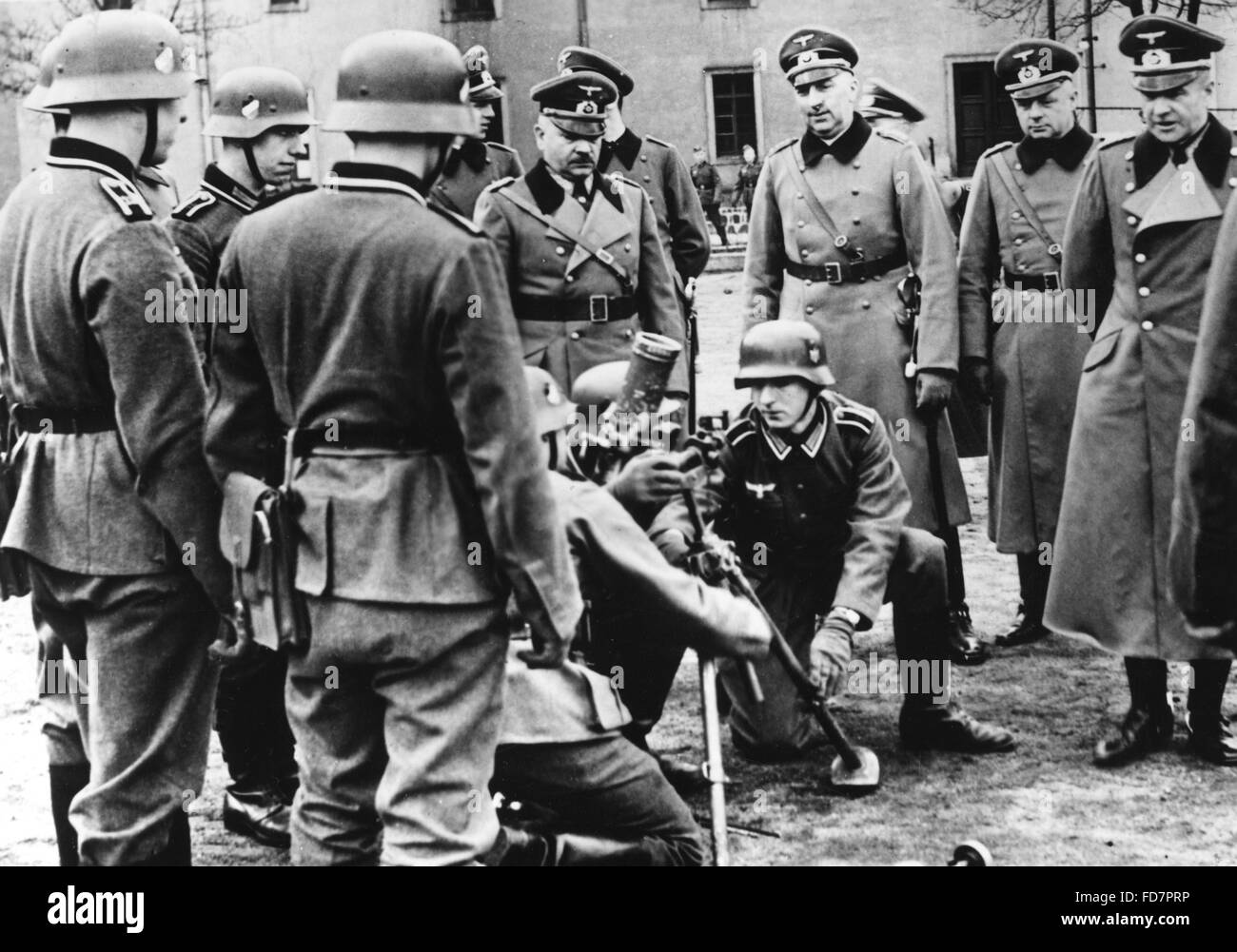 Oberst - General von Brauchitsch besucht das Army College in Dresden, 1939 Stockfoto