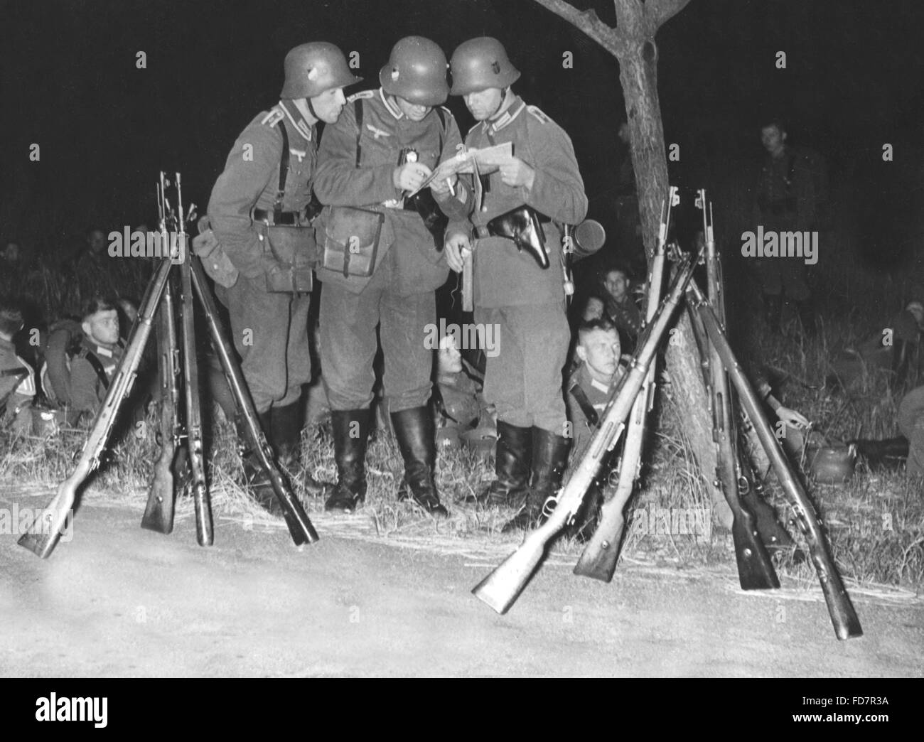 Deutsche Soldaten während eines Manövers, 1937 Stockfoto