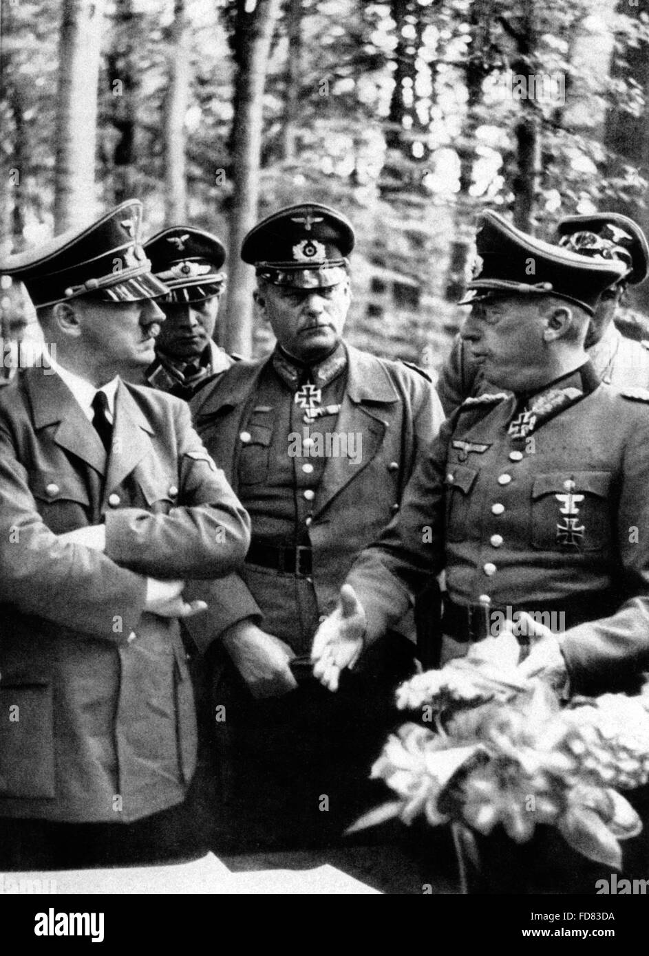 Adolf Hitler mit Georg von Küchler und Wilhelm Keitel, 1940 Stockfoto