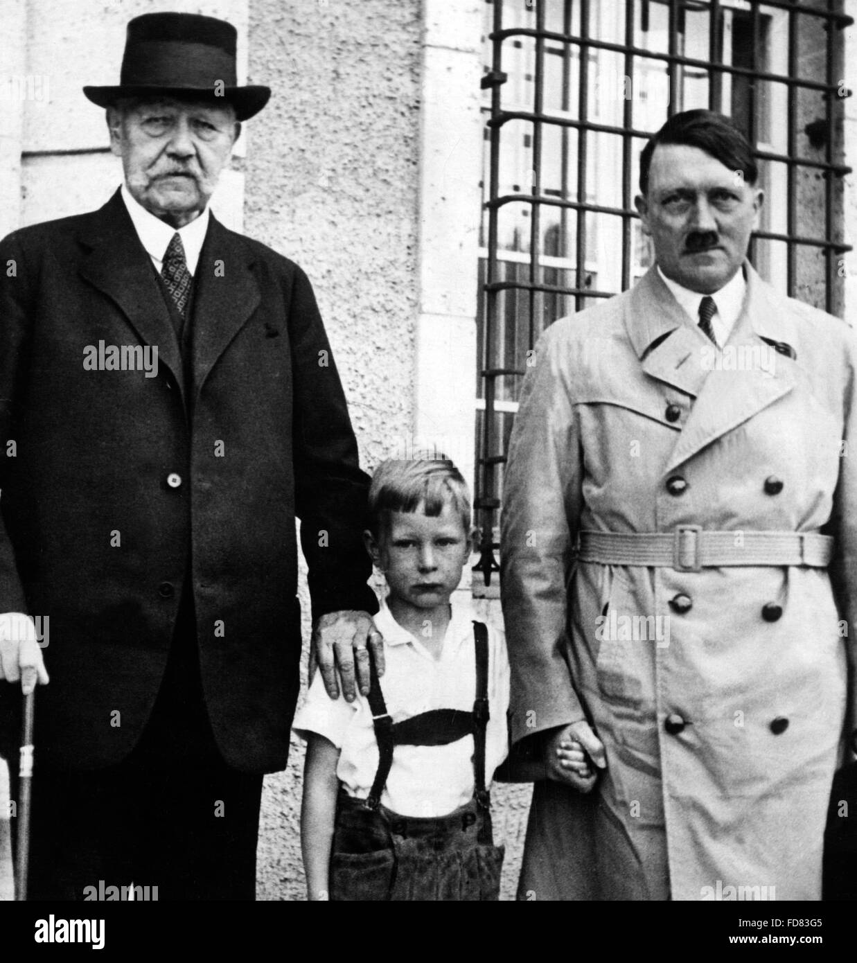 Adolf Hitler besucht Hindenburg, 1933 Stockfoto