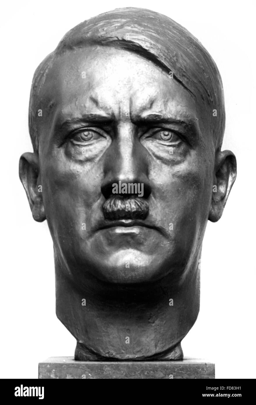 Büste von Adolf Hitler in den 1930er Jahren Stockfoto, Bild 94220813