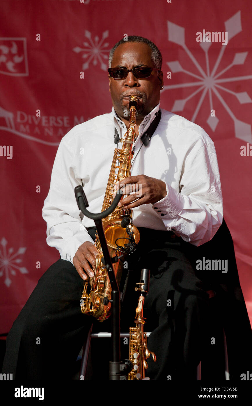 Saxophonist auf der Bühne - USA Stockfoto