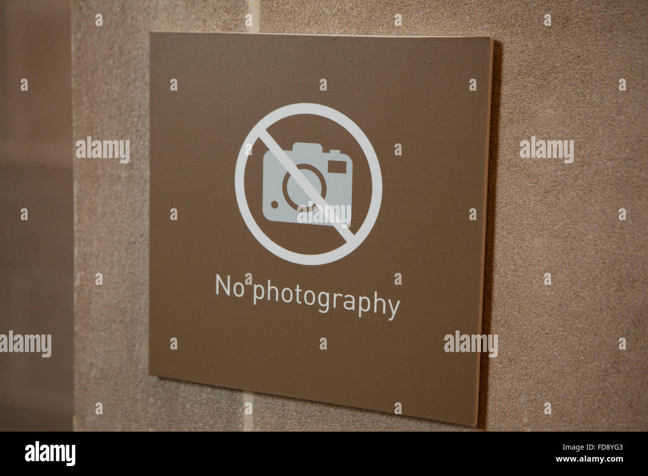 Keine Fotografie-Schild am Eingang des Museums - USA Stockfoto