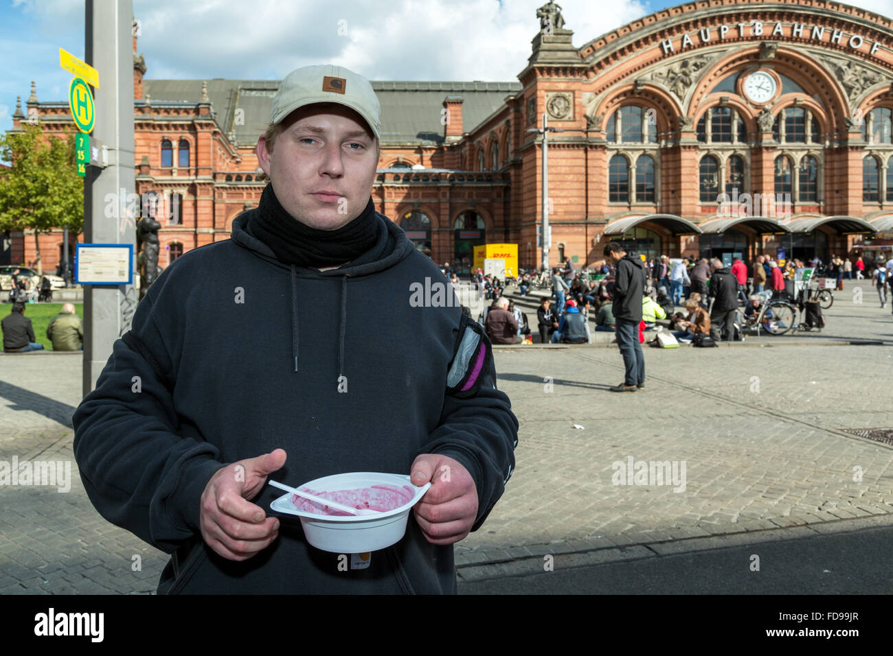 Bremen, Deutschland, Bremen Suppe Engel verteilen Lebensmittel an bedürftige Stockfoto