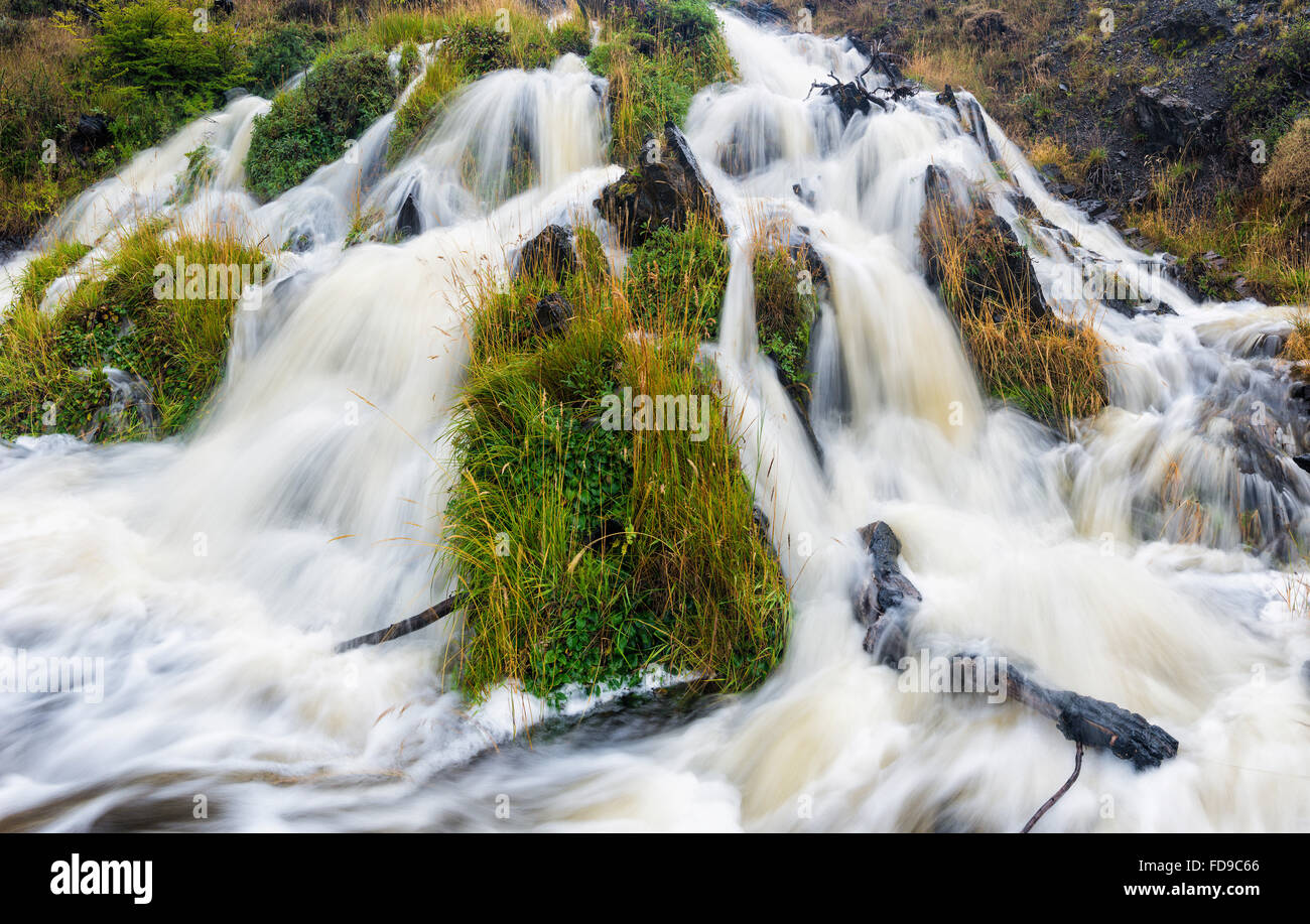 Kaskade, Torres del Paine Nationalpark, chilenischen Patagonien, Chile Stockfoto