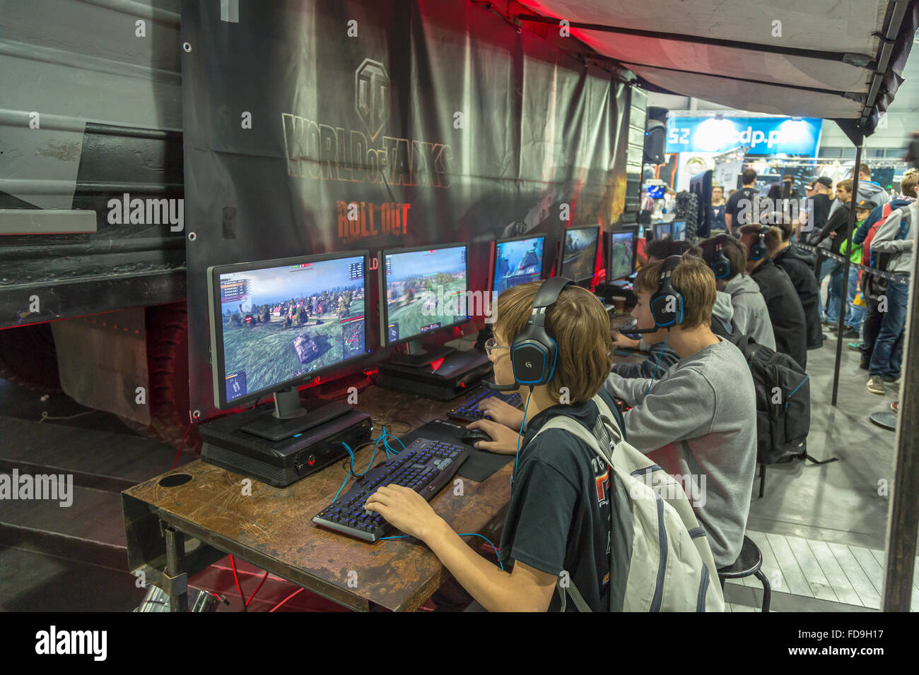 Poznan, Poland, Poznan Game Arena Besucher Computerspiele spielen Stockfoto