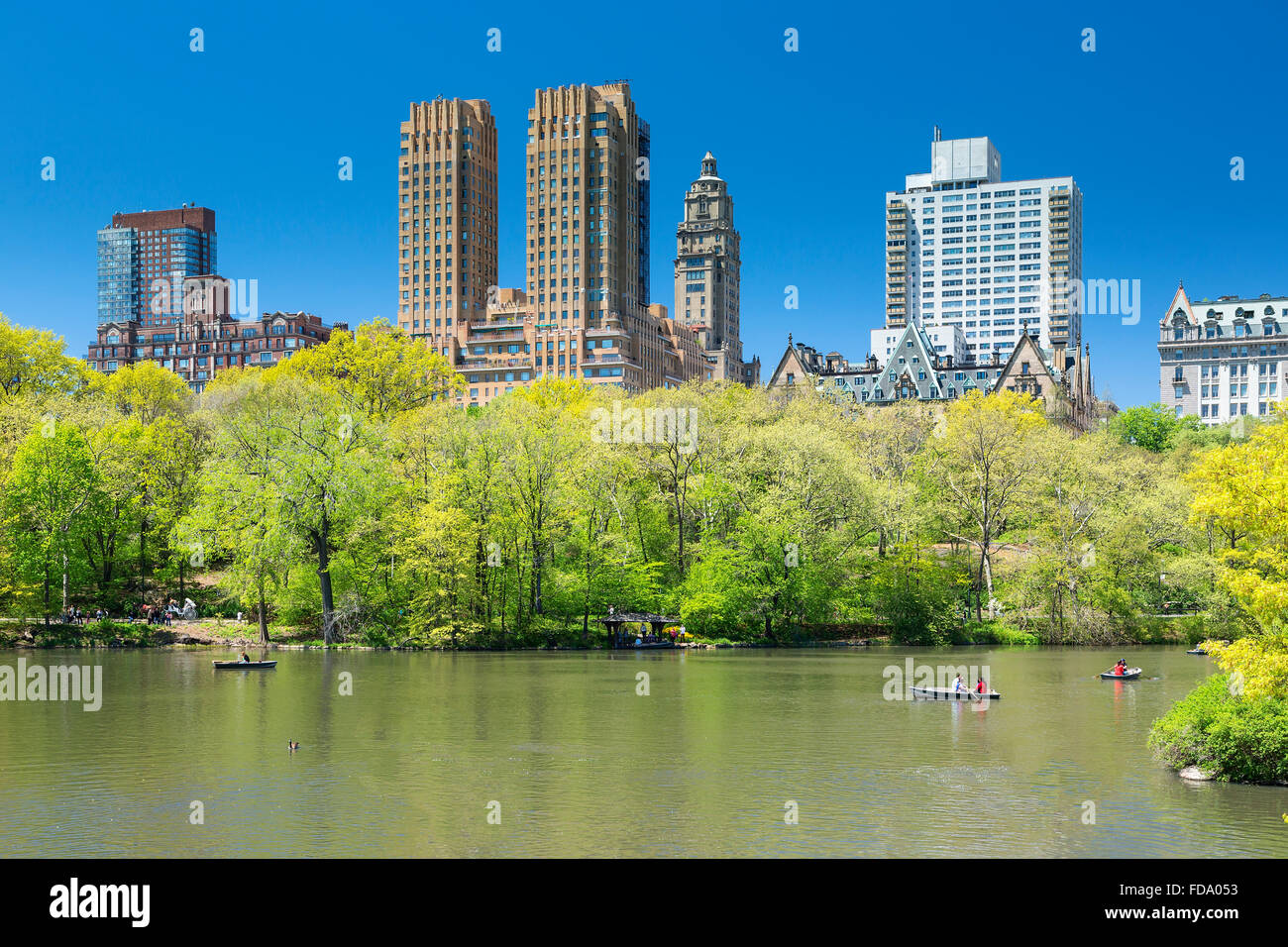Hochhäuser nahe Central Park Stockfoto
