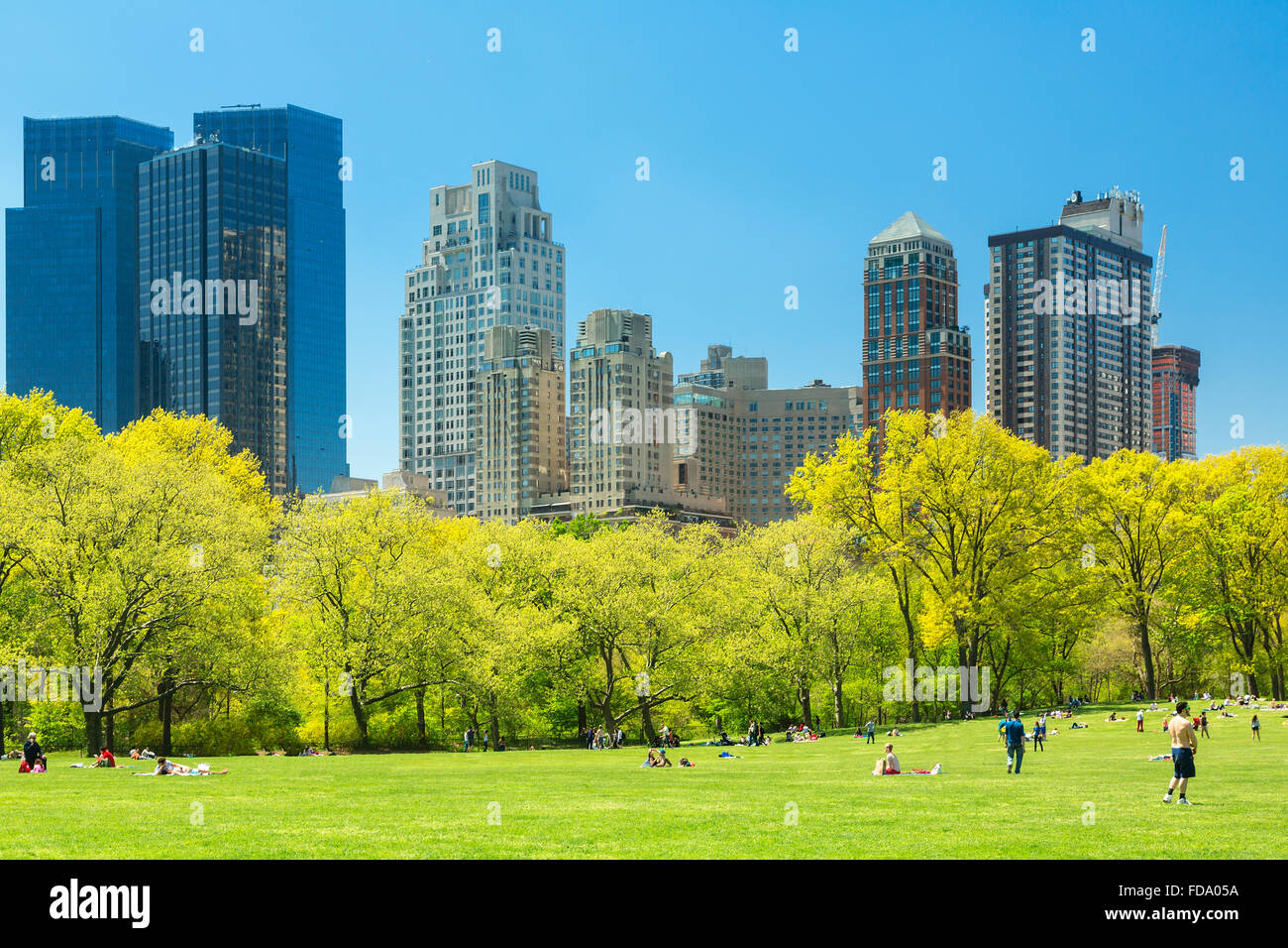 Hochhäuser nahe Central Park Stockfoto