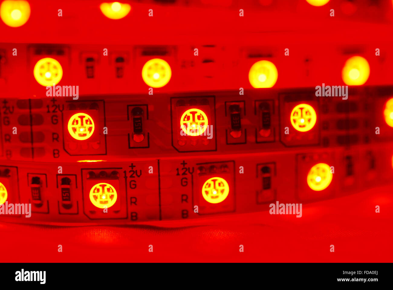 Im Preis inbegriffen RGB led-Streifen, glühend roten Farbe Stockfoto