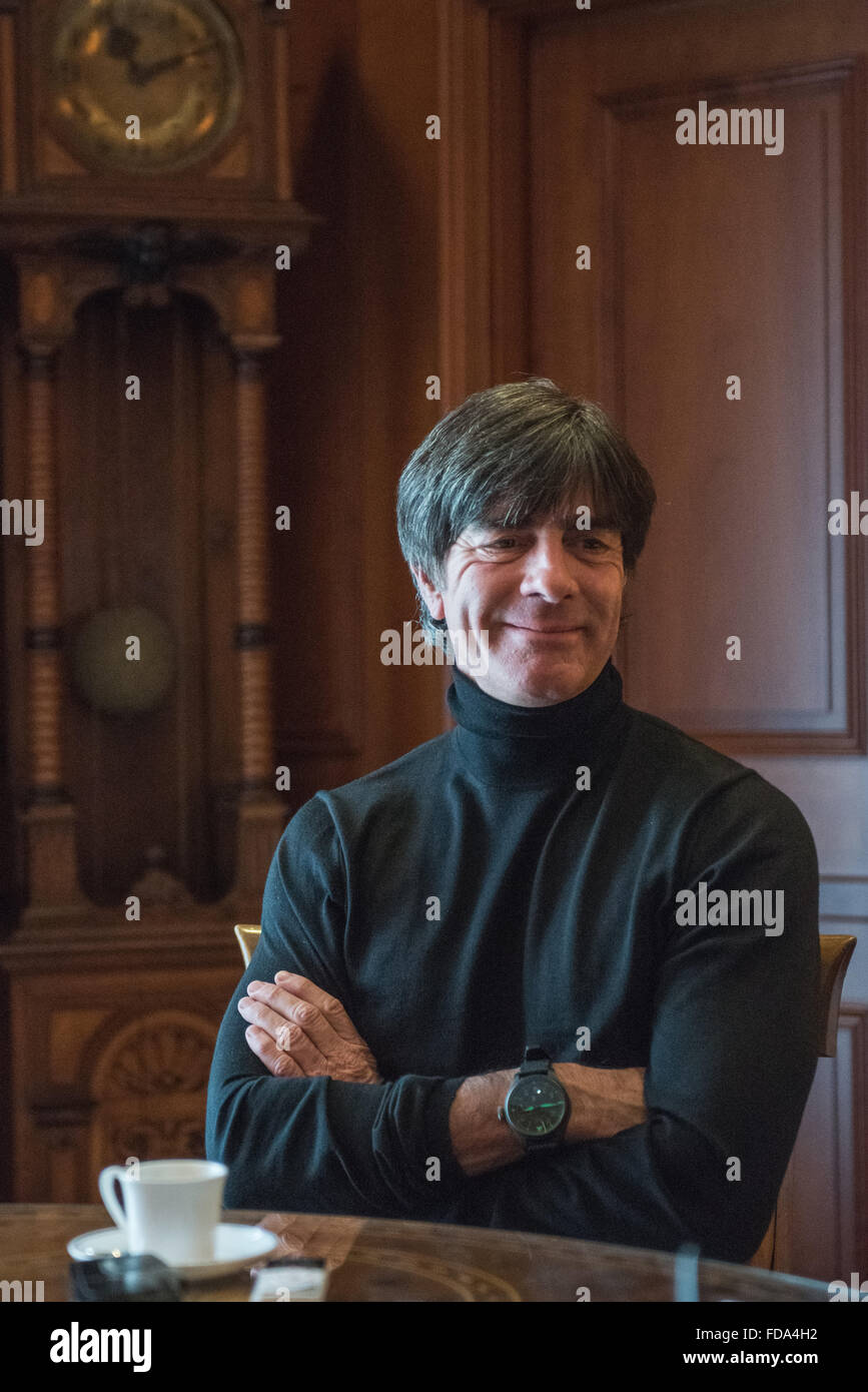 Freiburg im Breisgau, Trainer Joachim Loew Stockfoto