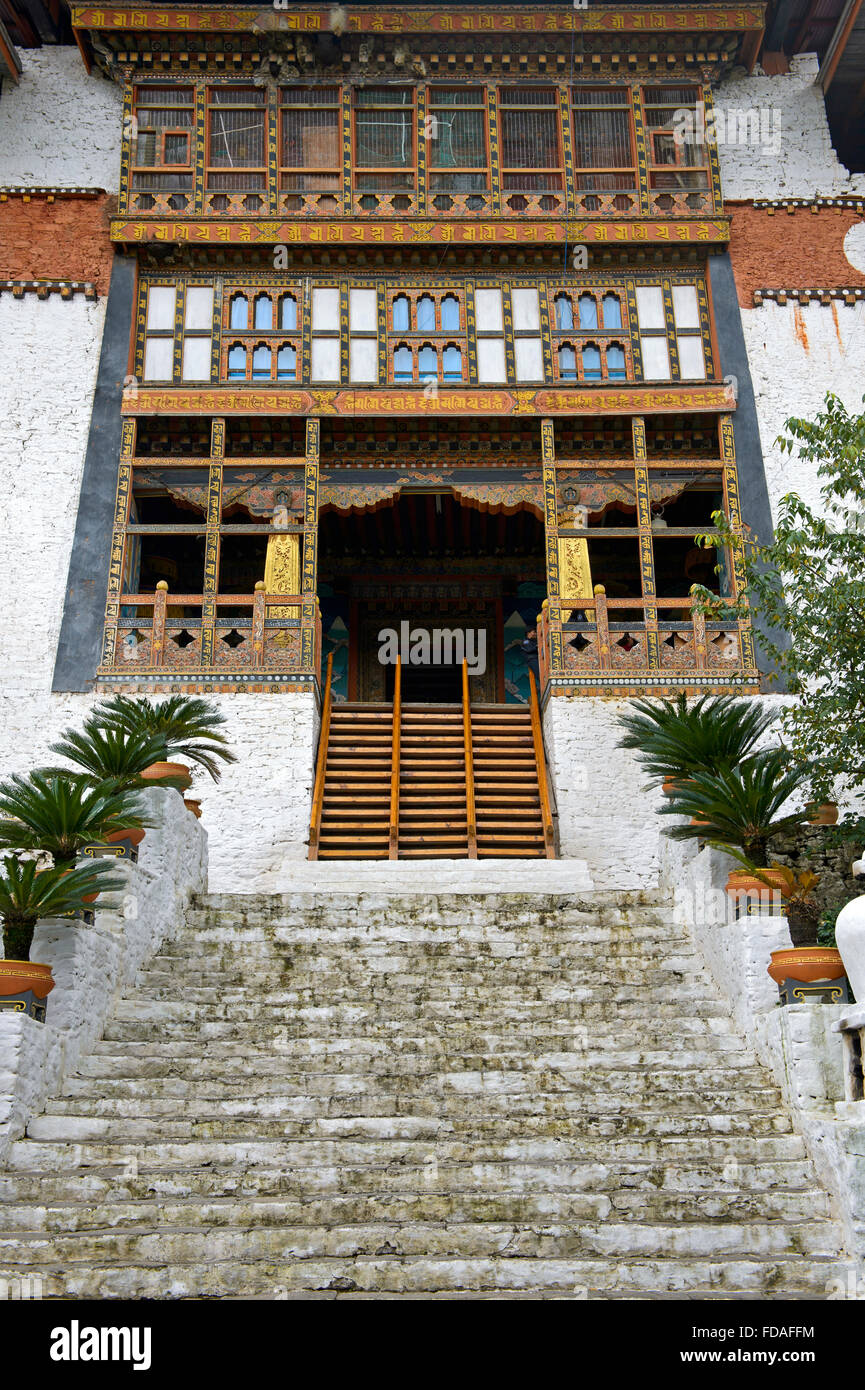 Treppe zum Eingang des Klosters Festung Punakha Dzong, Punakha Bezirk, Bhutan Stockfoto