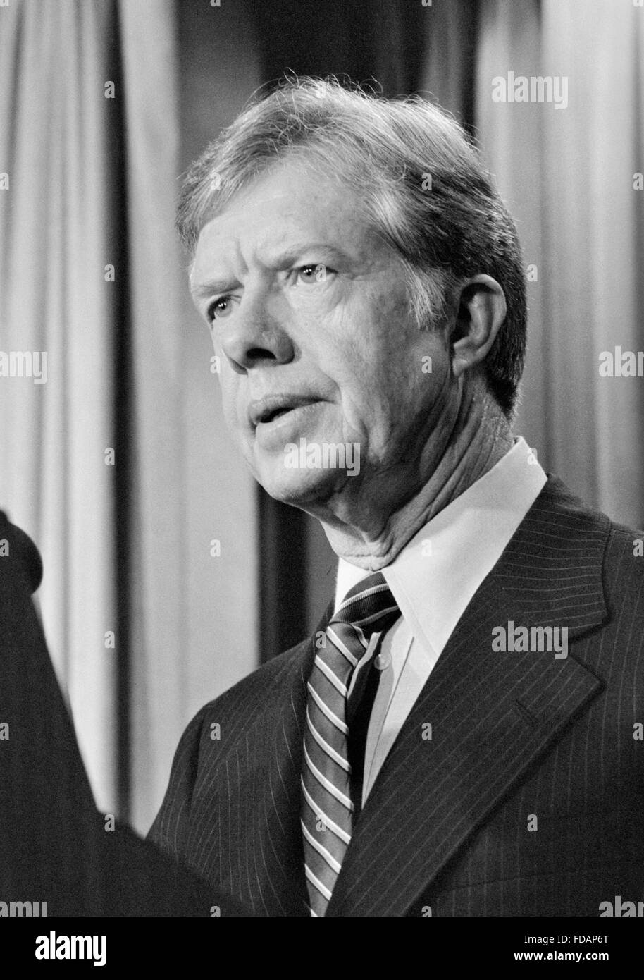 Jimmy Carter, 39. Präsident der USA, im Gespräch mit der Presse im April 1980 Stockfoto