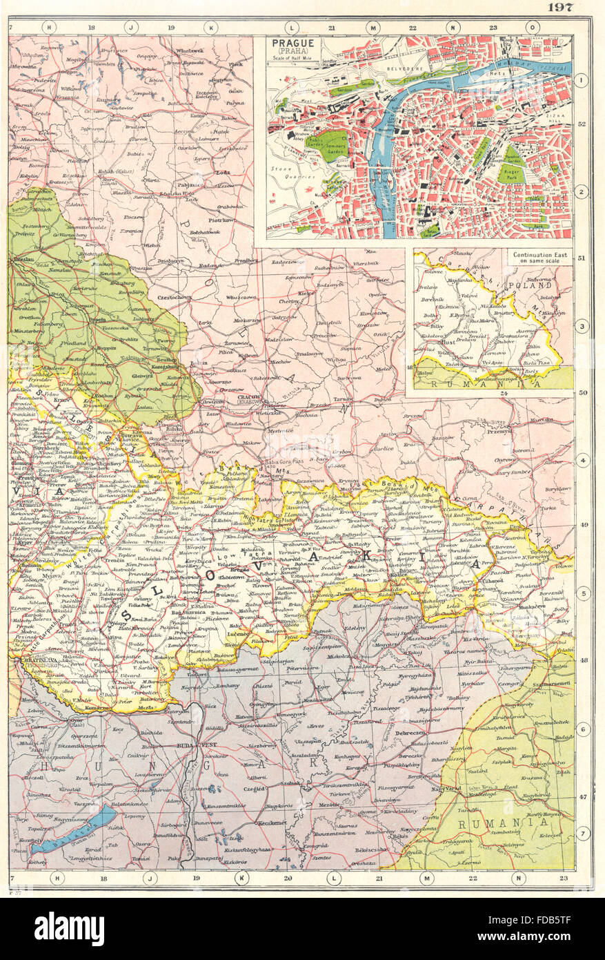 Slowakei: Tschechoslowakei Ost; Prag (Praha) eingelassen. HARMSWORTH, 1920 alte Karte Stockfoto Slowakei: Tschechoslowakei Ost; Prag (Praha) eingelassen. HARMSWORTH, 1920 alte Karte Stockfoto