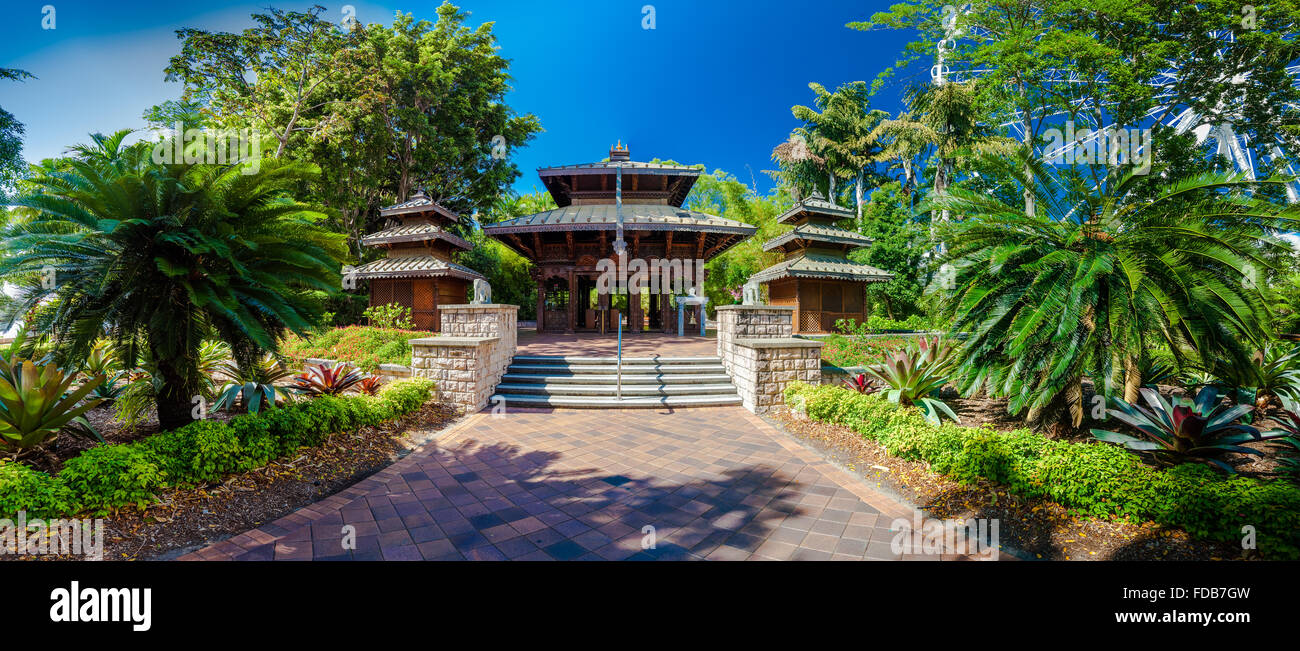 Eine hölzerne nepalesische Pagode in South Bank Parklands, Brisbane, Australien Stockfoto