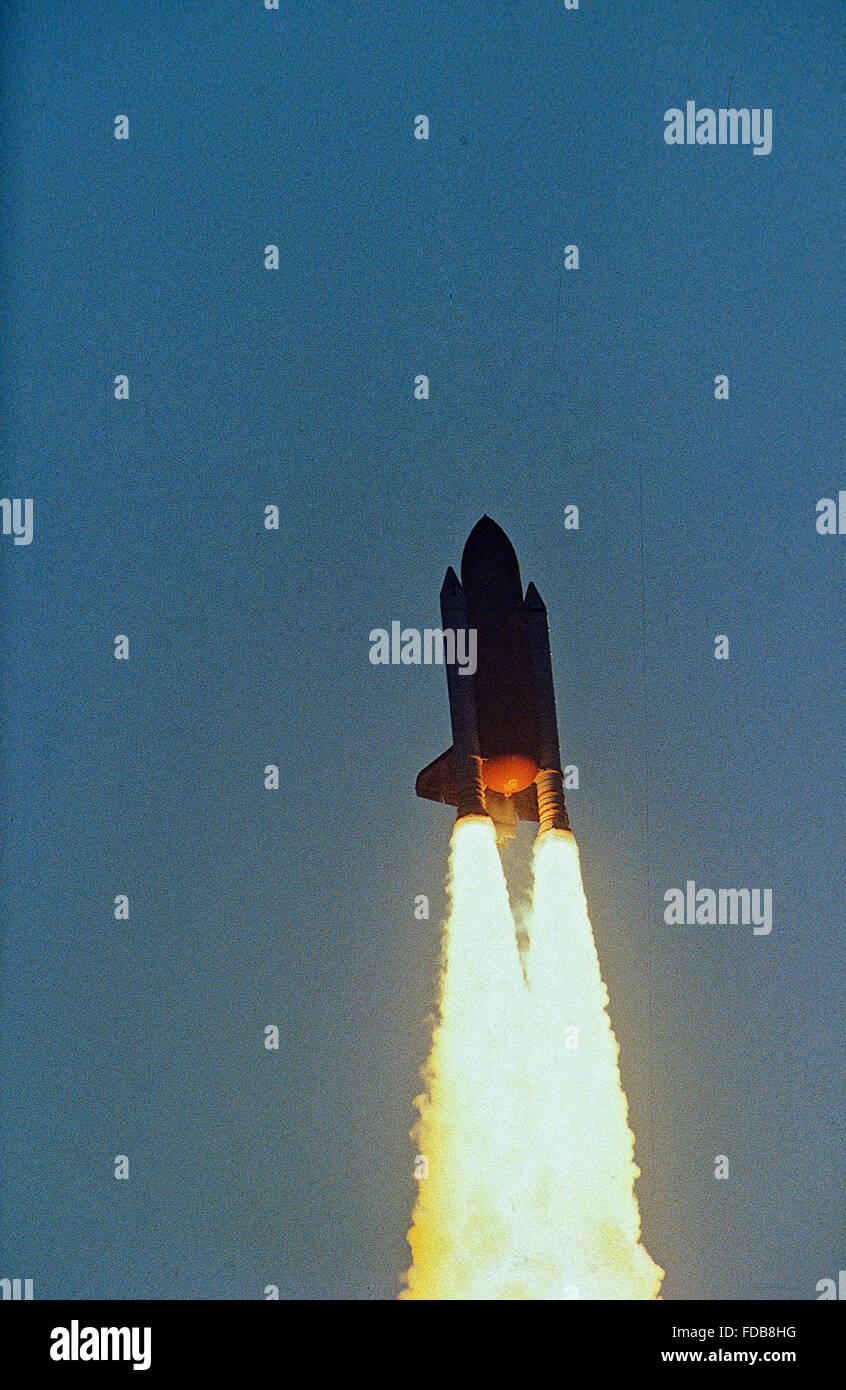 Kennedy Space Center, Merritt Insel, Florida, USA, 28. April 1991 Space Shuttle DIscovery Blasten von Krediten: Mark Reinstein Stockfoto