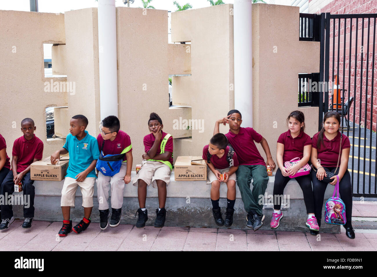 Miami Florida, Buchmesse International, Campus des Miami Dade College, Literatur, Festival, jährliche Klassenfahrt der Studenten, spanisch-afrikanischer Afr Stockfoto