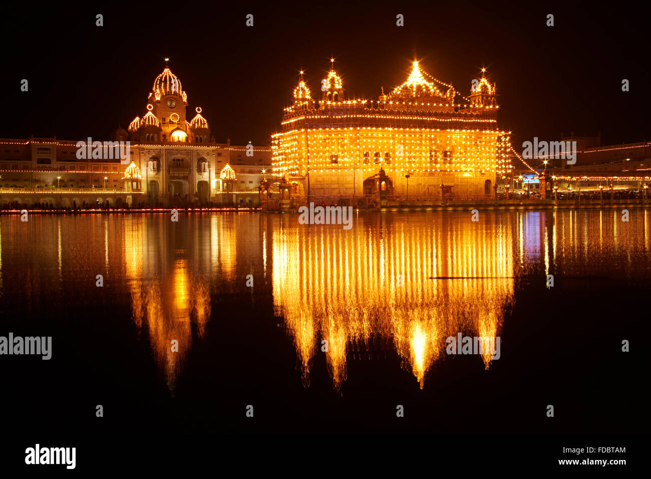 Goldener Tempel Amritsar gurdwara Beleuchtung niemand Stockfoto