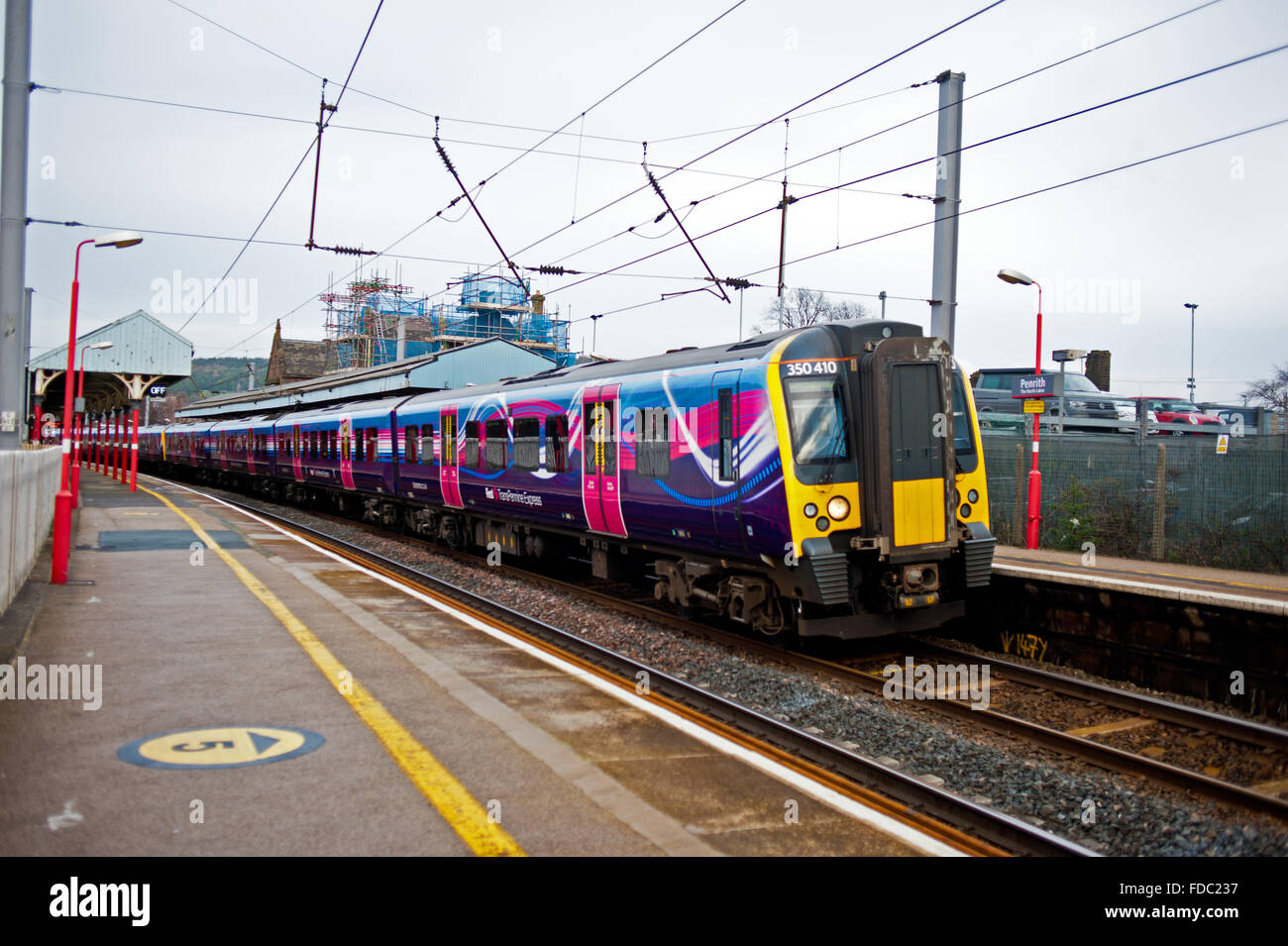 Klasse 350 Einheit im Penrith Railway Station Stockfoto