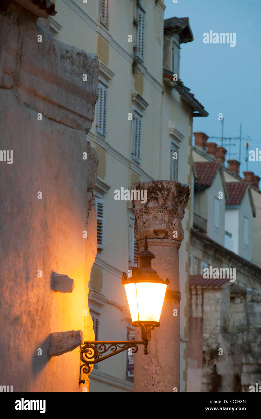 Fernsehreihe, Dalmatien, Split, Abend in der Historischen Altstadt. Stockfoto