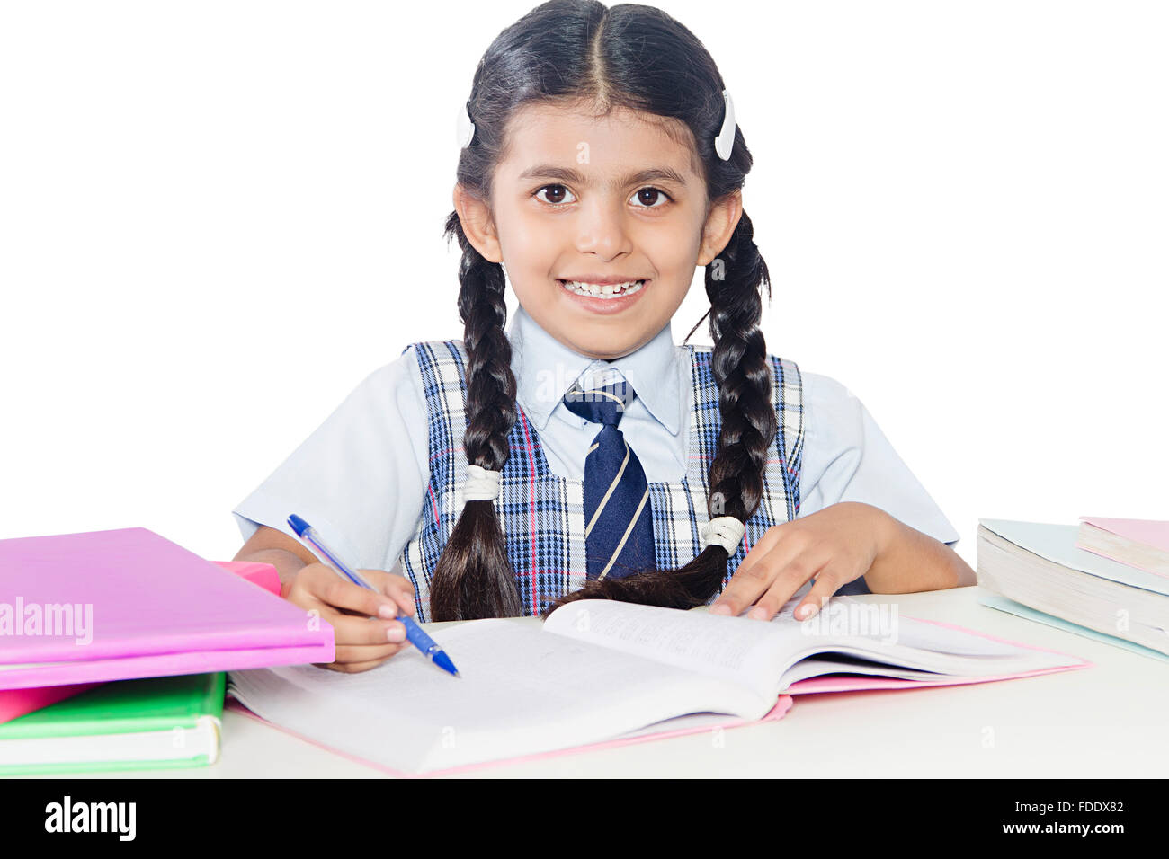 Nur 1 Person Bildung Mädchen Junge lernen Schule Smiling Student Studium schreiben Stockfoto