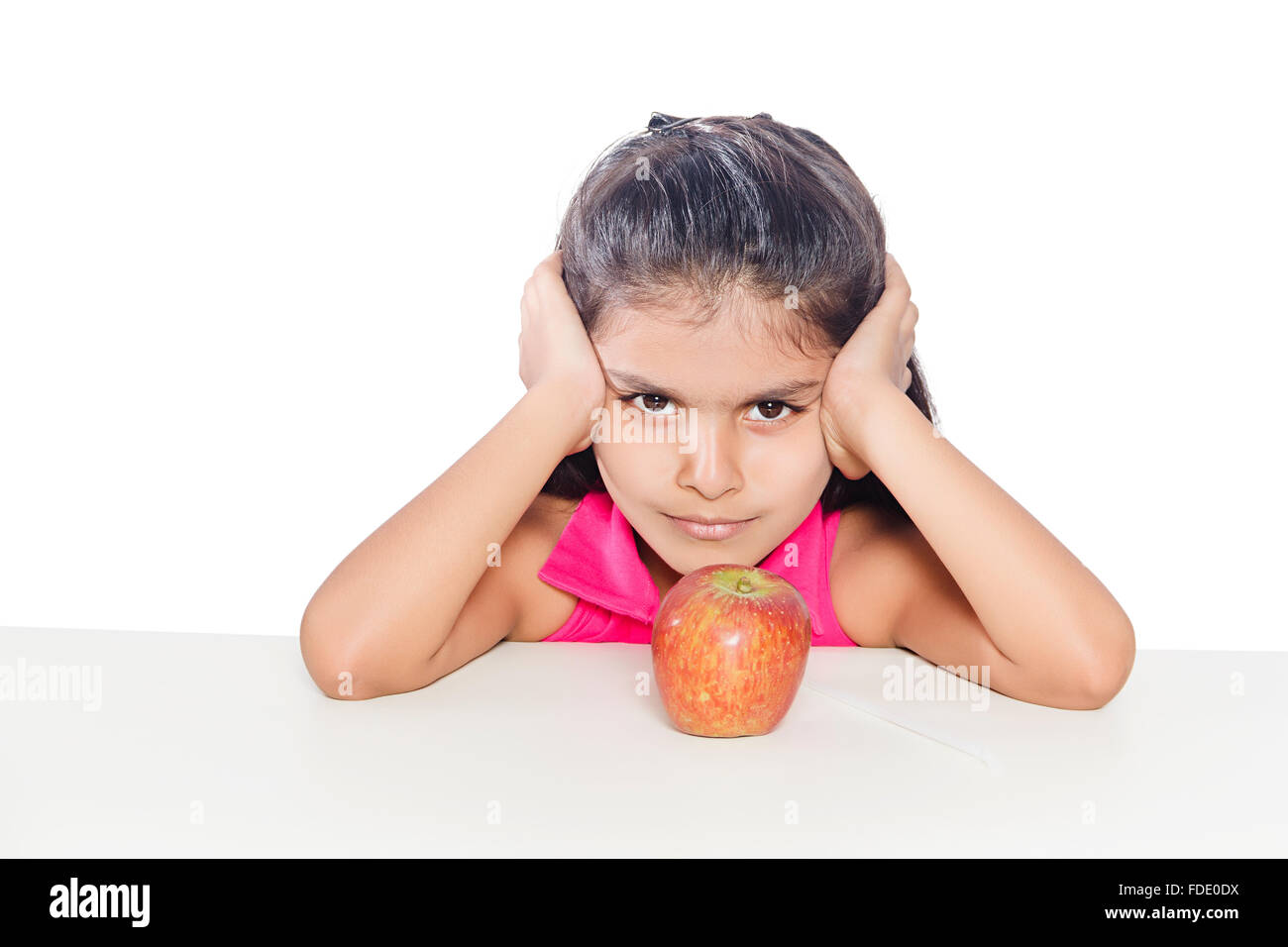 Nur 1 Person apple essen Obst Mädchen Kopf in den Händen Gesundheit Kind reif wenig Stockfoto