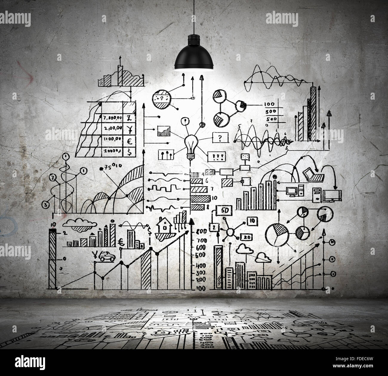 Gezeichnete Businessplan an Wand Lampe oben beleuchtet Stockfoto