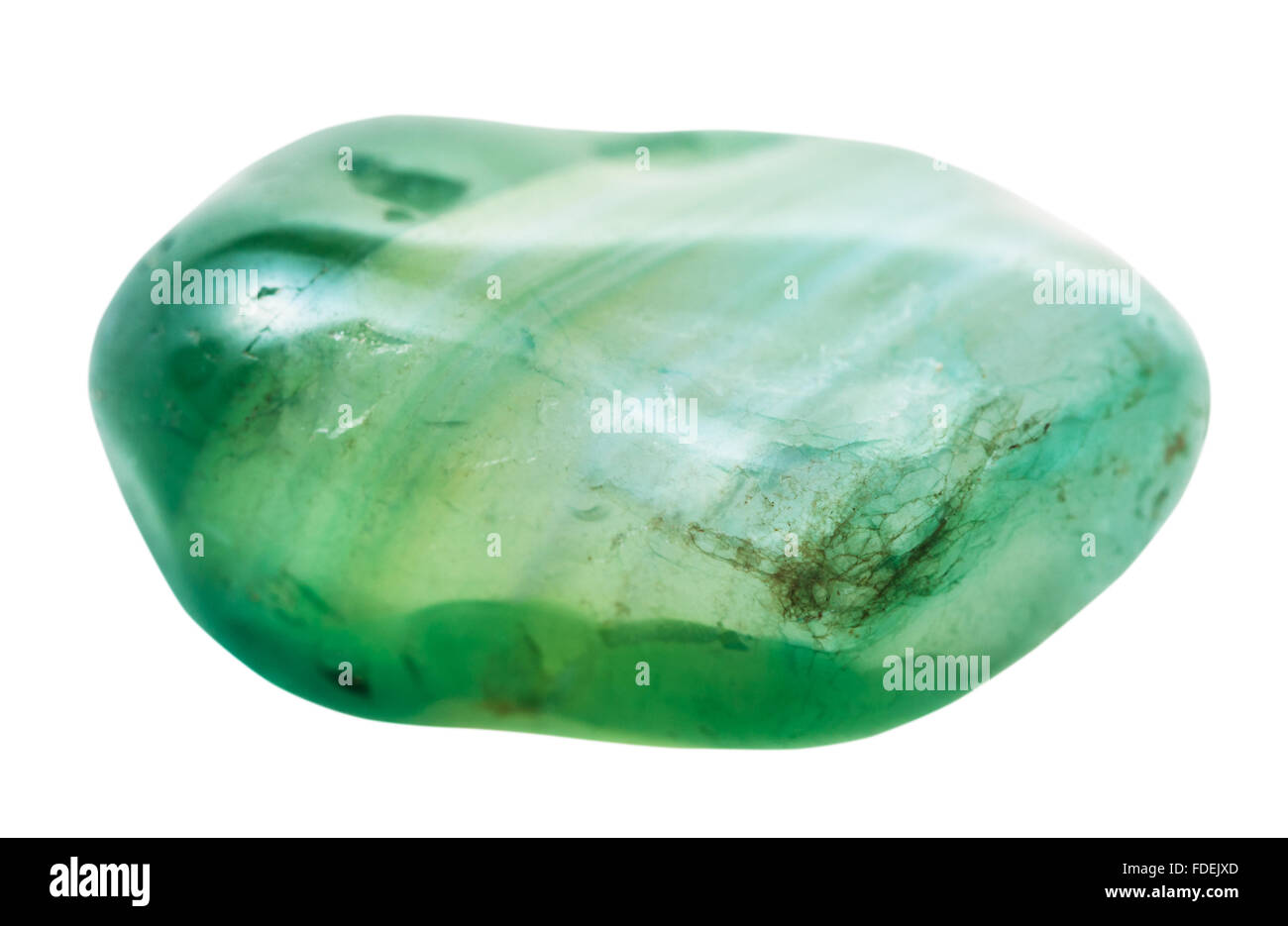 natürliche mineralische Edelstein - Trommelsteine grün getönten Achat Edelstein isoliert auf weißem Hintergrund hautnah Stockfoto