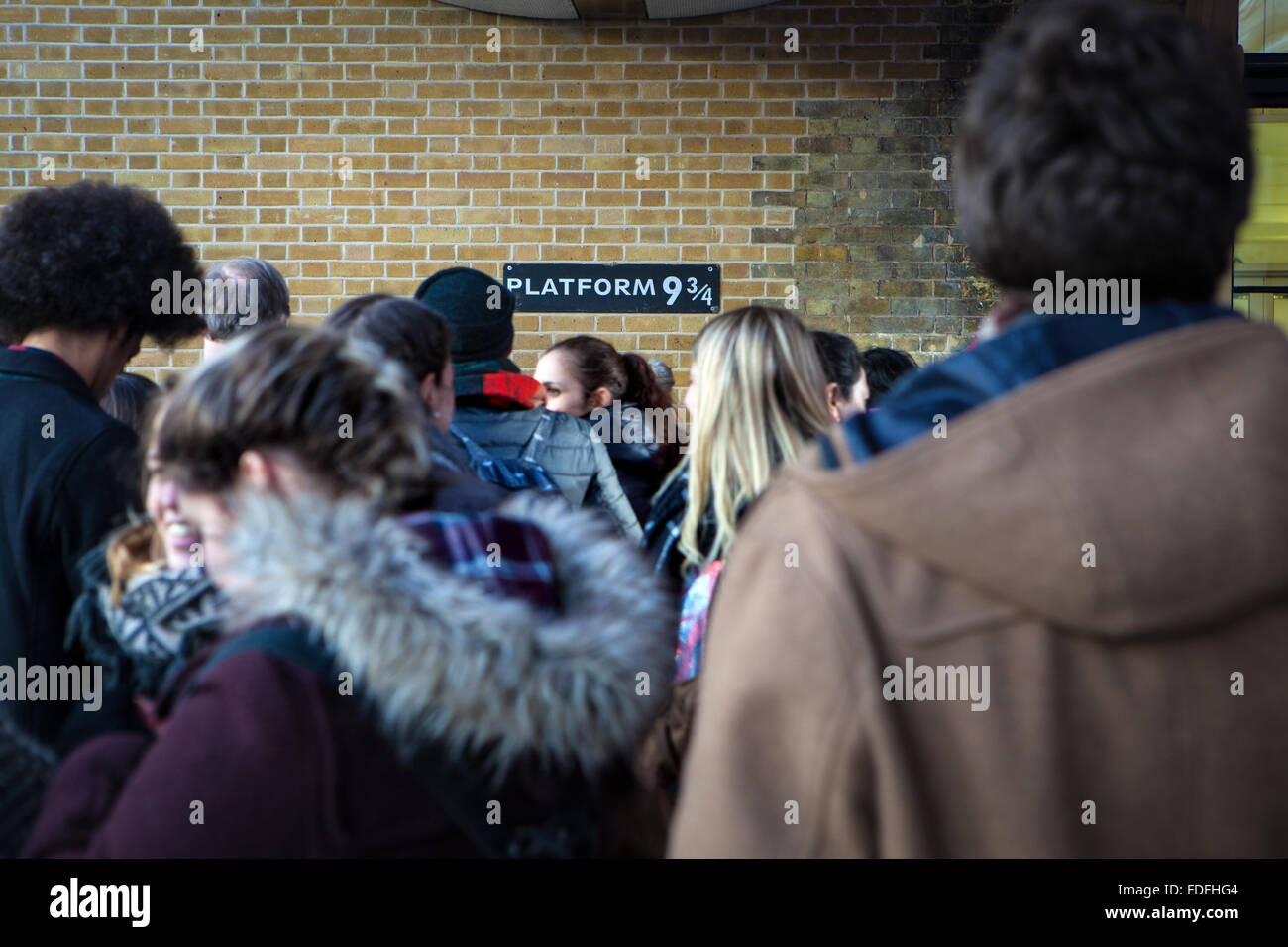 Gleis 9 & 3/4 der an der Kings Cross Station, London Stockfoto