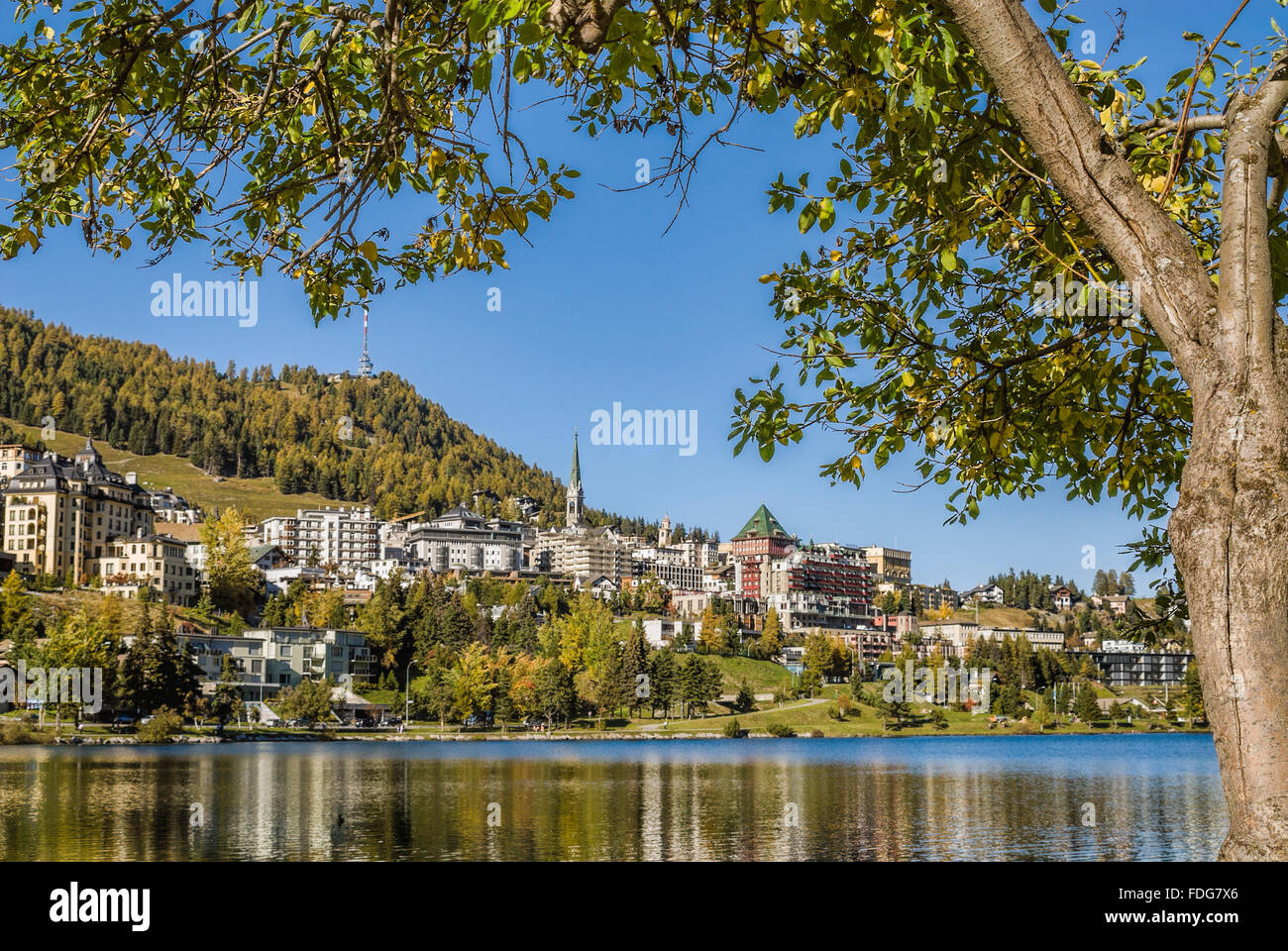 St. Moritz Dorf im Herbst, Upper Engadin, Schweiz | St. Moritz Dorf Im Herbst, Oberengadin, Schweiz Stockfoto