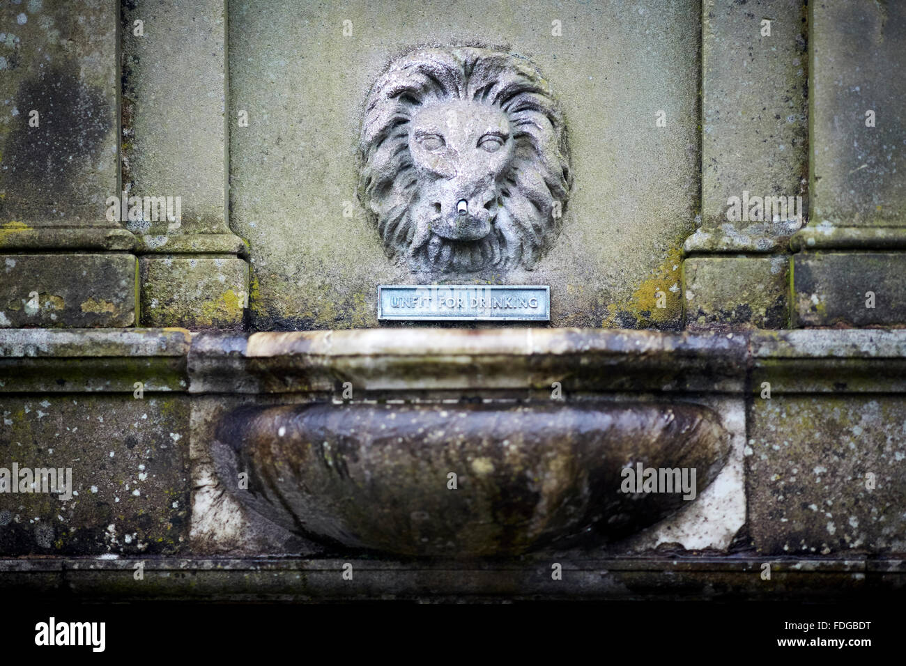 Samuel Turner Memorial Trinkbrunnen - die Sichel, Buxton der Halbmond und die Pisten in Buxton, Derbyshire. Lage des Stockfoto