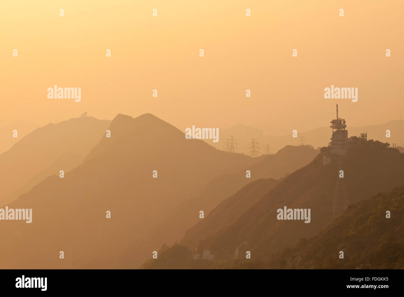 Berg-Sonnenuntergang in Hong Kong Stockfoto