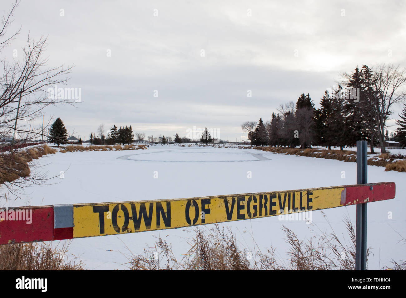 Stadt von Vegreville outdoor skating Teich im Winter Stockfoto