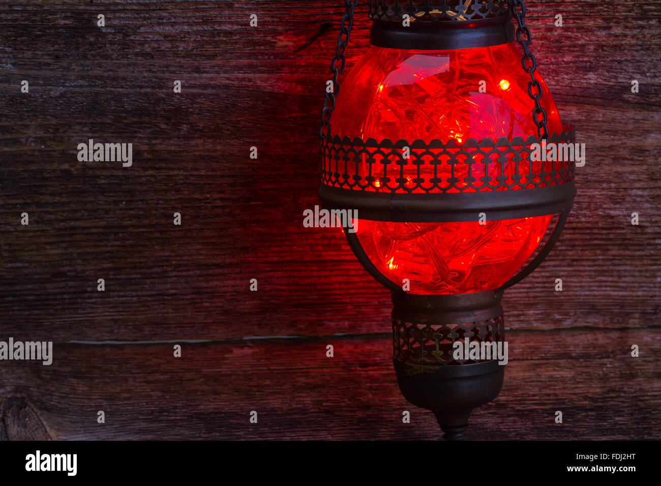 rote orientalische Lampe Stockfoto