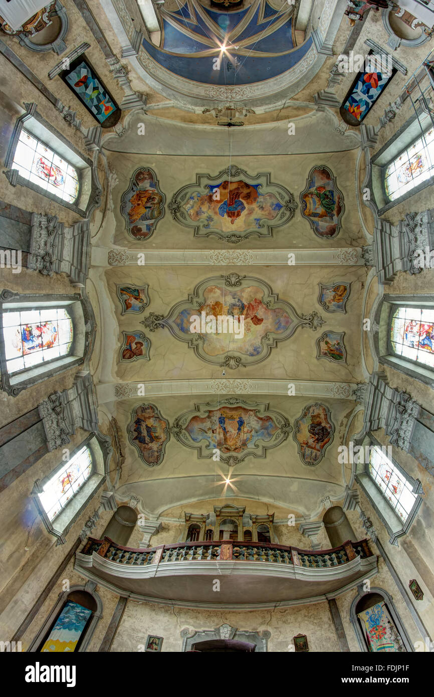Decke der barocken Kirche Mariä Heimsuchung, Skoky Dorf, Tschechische Republik Stockfoto