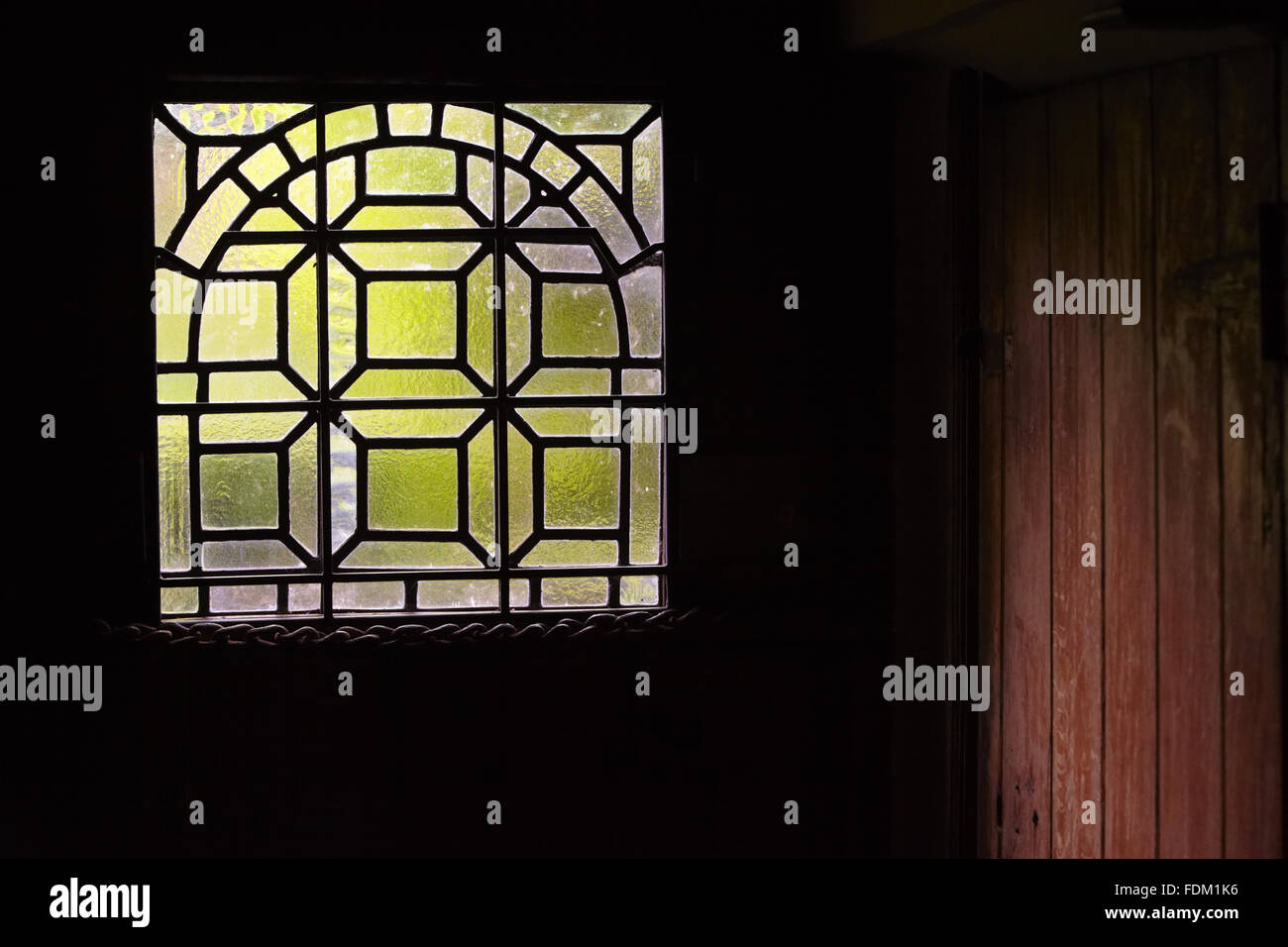 Dekorative verbleiten Fenster Moseley Old Hall, Staffordshire. Stockfoto