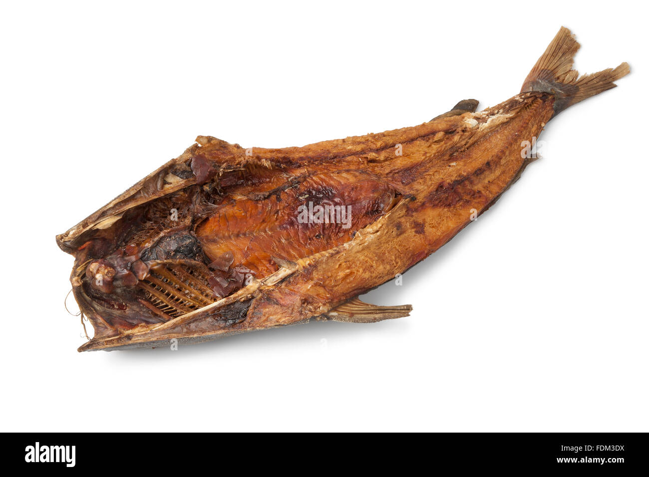 Kopila Räucherfisch auf weißem Hintergrund Stockfoto