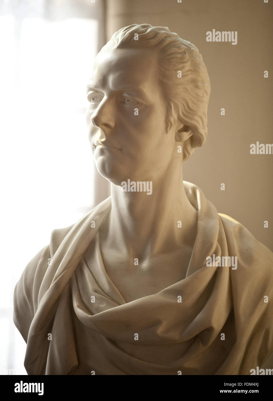 Weisse Marmorbüste von The Rt Hon. William Pitt der jüngere MP (1759-1806) durch das Atelier von Joseph Nollekens (1737-1823), Felbrigg Hall, Norfolk. NT Inventarnummer: 1401969 Stockfoto