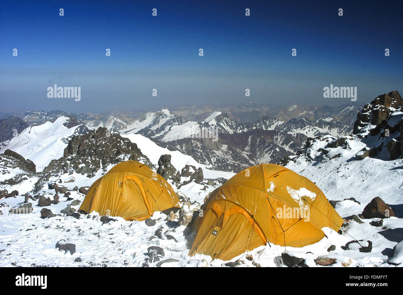 Camping Zelte auf den Aconcagua-Punkt Stockfoto
