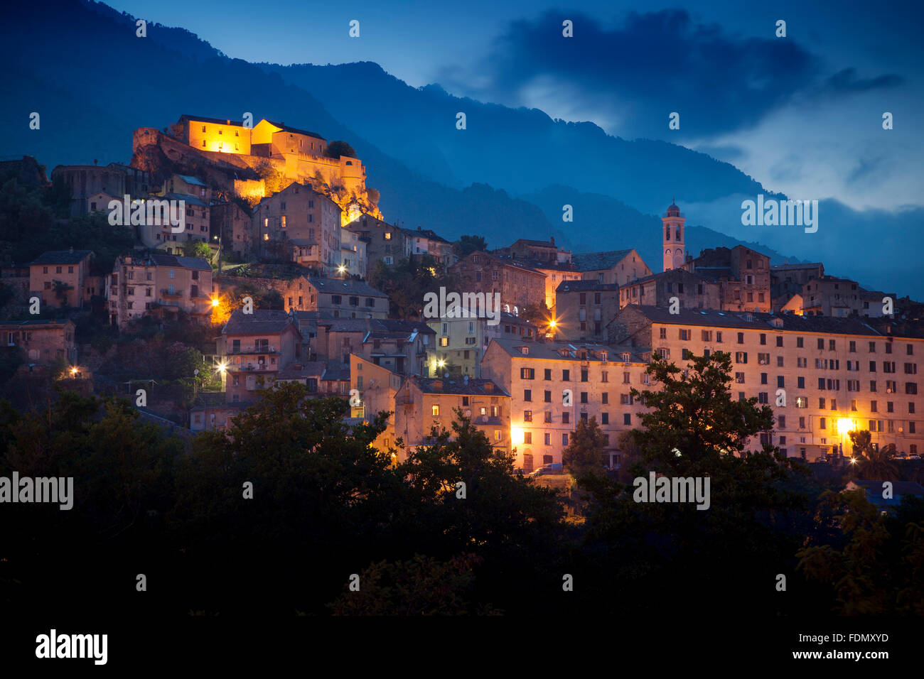 Altstadt, Festung, Dämmerung, Corte, Haute-Corse, Korsika, Frankreich Stockfoto