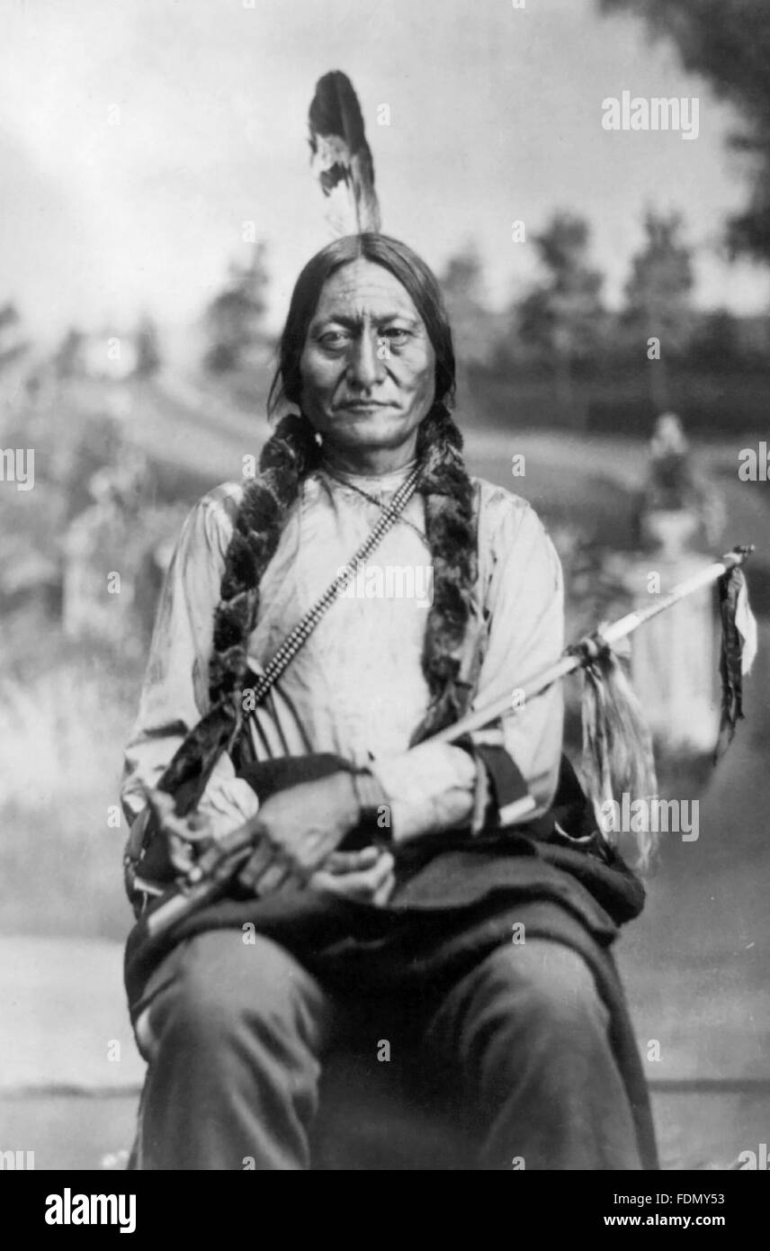 Sitting Bull, ein Hunkpapa Lakota heiliger Mann und ein Führer, weitgehend verantwortlich für die Niederlage von General Custer am Little Bighorn. Foto-c.1881 von O. S. Goff. Stockfoto