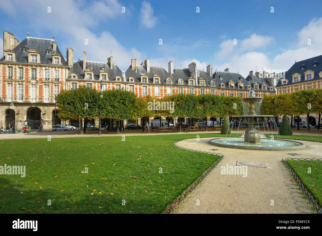 Place des Vosges, Marais, Paris, Frankreich Stockfoto