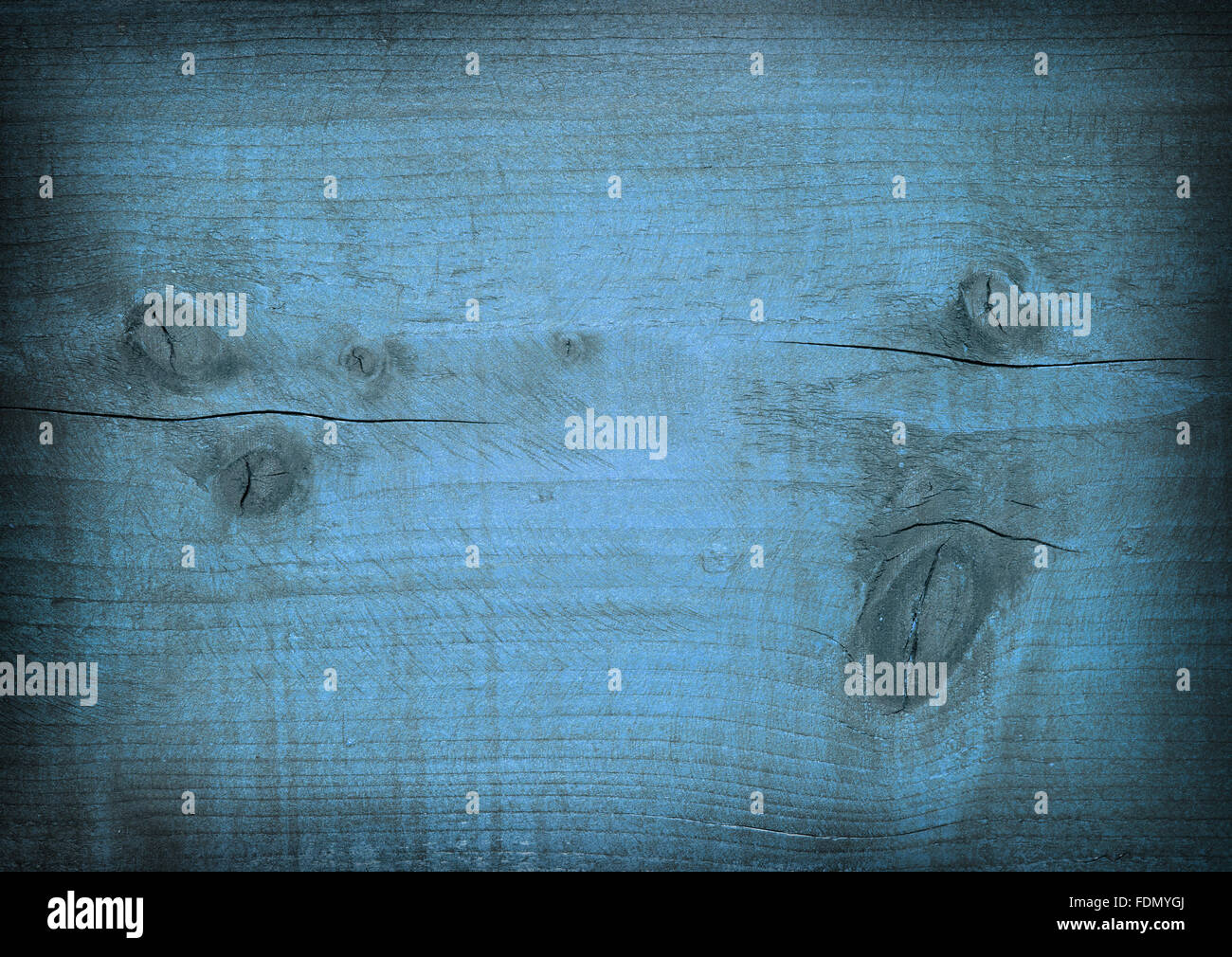 Dunkelblau zerkratzt Holzbrett. Holzstruktur Stockfoto