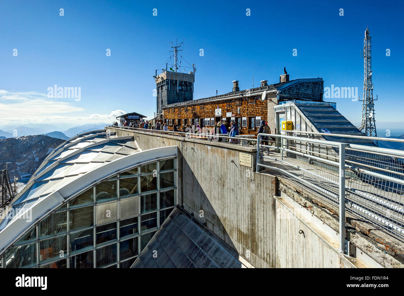 Richtfunk, Gebäude, Wetterstation des Deutschen Wetterdienstes, Münchner Haus Berghütte, ORF Sendemast Stockfoto